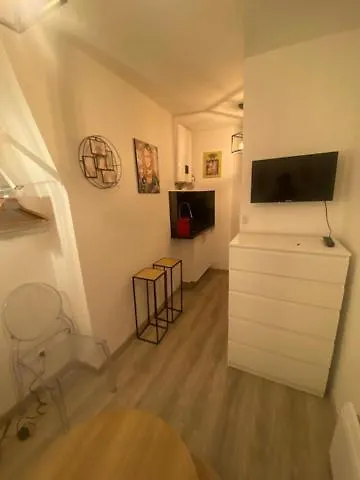 Studio Cosy Paris Odeon Apartment